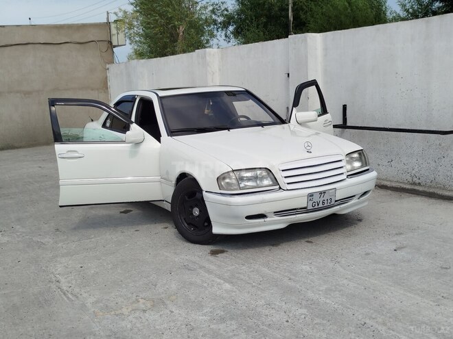 Mercedes C 230 1999, 222,220 km - 2.3 l - Sumqayıt