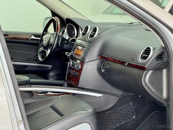 Mercedes GL 350 4MATIC 2010, 122,000 km - 3.0 l - Bakı