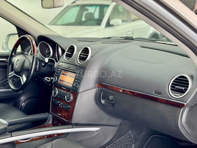 Mercedes GL 350 4MATIC 2010, 122,000 km - 3.0 l - Bakı
