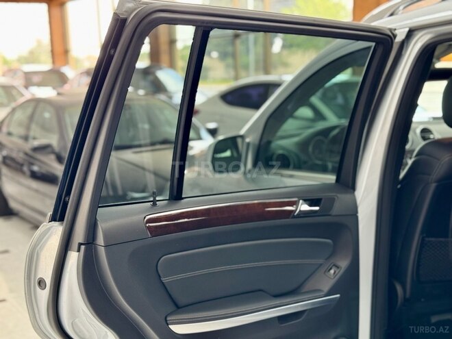 Mercedes GL 350 4MATIC 2010, 122,000 km - 3.0 l - Bakı