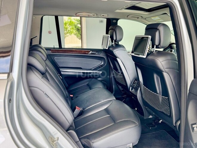 Mercedes GL 350 4MATIC 2010, 122,000 km - 3.0 l - Bakı