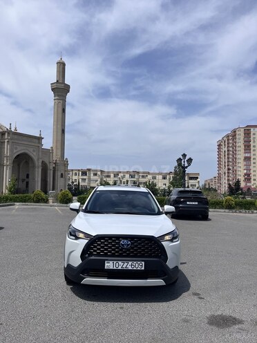 Toyota Corolla Cross 2024, 9,500 km - 2.0 л - Bakı