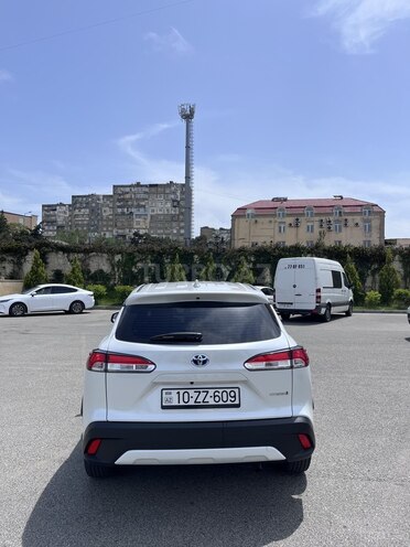 Toyota Corolla Cross 2024, 9,500 km - 2.0 л - Bakı