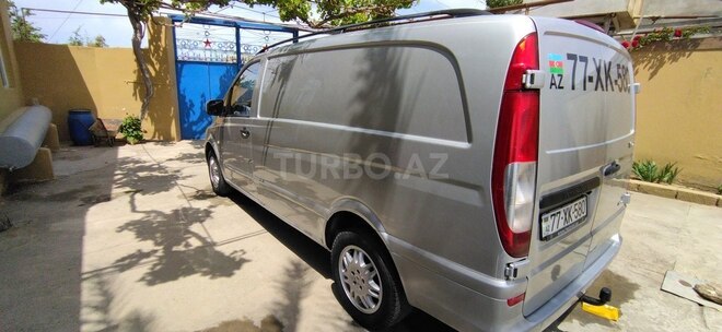 Mercedes Vito 111 2010, 266,000 km - 2.1 l - Bakı