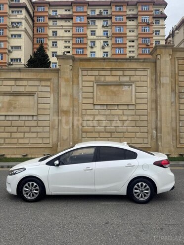 Kia K3 2016, 140,000 km - 1.6 l - Bakı