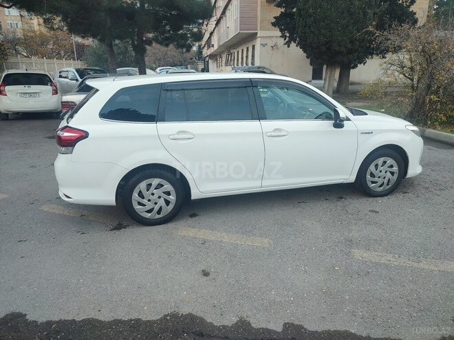 Toyota Corolla Fielder 2019, 100,000 km - 1.5 л - Bakı
