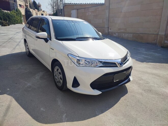 Toyota Corolla Fielder 2019, 100,000 km - 1.5 л - Bakı