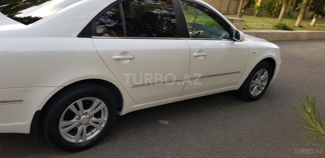 Hyundai Sonata 2008, 196,000 km - 2.0 l - Ucar