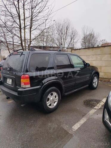 Ford Escape 2001, 327,538 km - 3.0 l - Xaçmaz