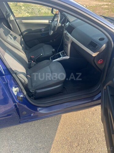Opel Astra 2007, 214,000 km - 1.4 l - Bakı