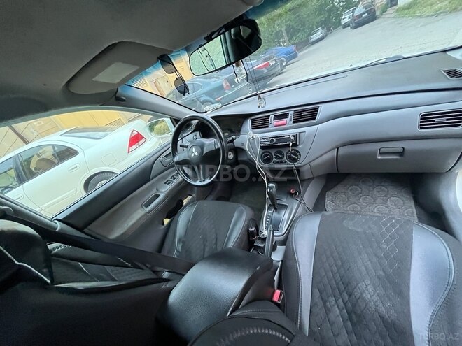 Mitsubishi Lancer 2006, 400,000 km - 1.3 l - Bakı