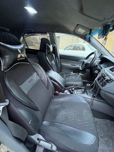 Mitsubishi Lancer 2006, 400,000 km - 1.3 l - Bakı