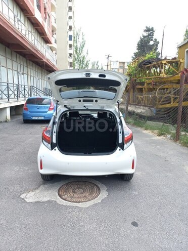 Toyota Aqua 2019, 80,745 km - 1.5 l - Bakı