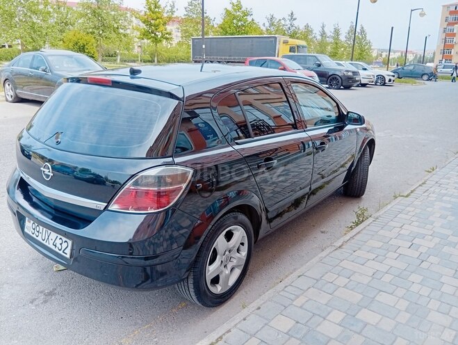 Opel Astra 2007, 203,000 km - 1.6 l - Bakı