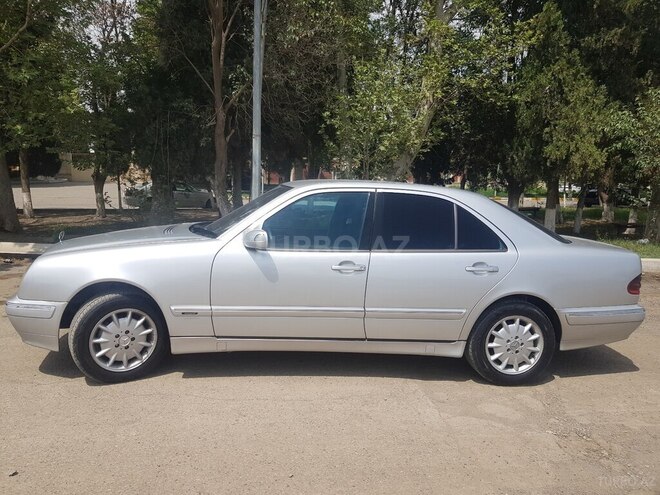 Mercedes E 220 d 2002, 280,000 km - 2.2 l - Gəncə