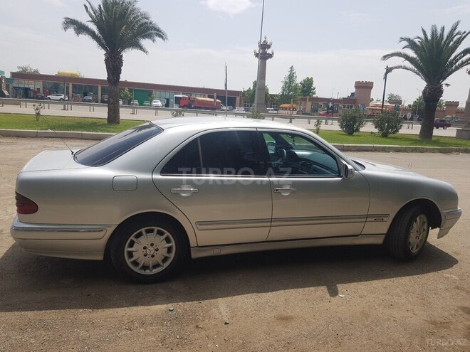 Mercedes E 220 d 2002, 280,000 km - 2.2 l - Gəncə