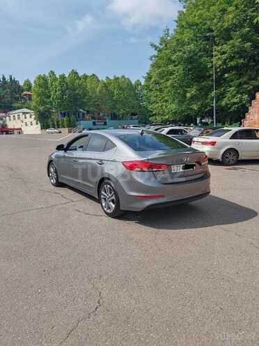 Hyundai Elantra 2017, 175,418 km - 2.0 л - Tovuz