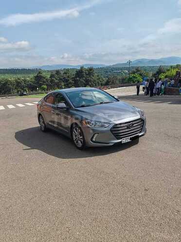 Hyundai Elantra 2017, 175,418 km - 2.0 л - Tovuz