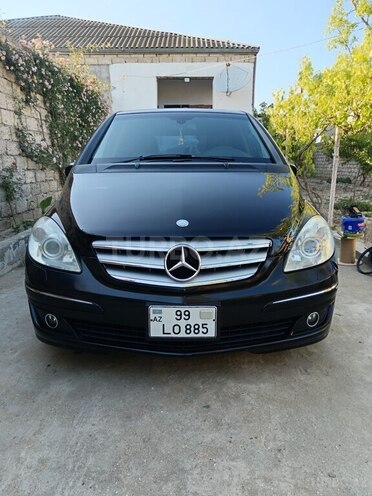 Mercedes B 170 2008, 275,000 km - 1.7 л - Bakı