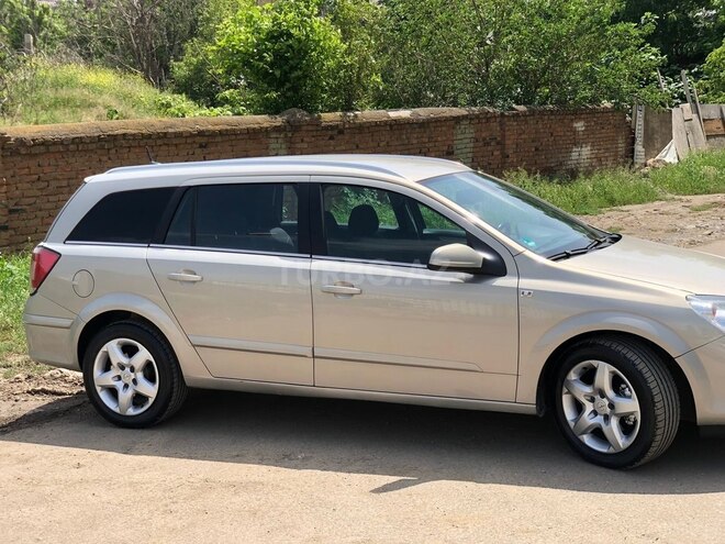 Opel Astra 2007, 256,670 km - 1.4 l - Gəncə