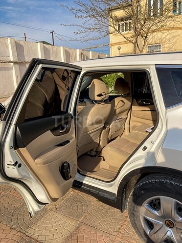 Nissan X-Trail 2015, 190,000 km - 2.5 l - Bakı