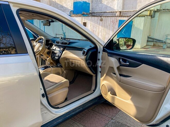 Nissan X-Trail 2015, 190,000 km - 2.5 l - Bakı