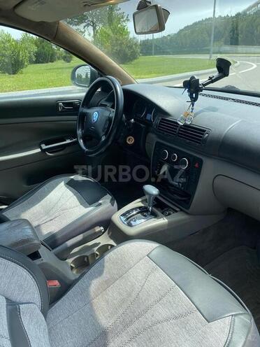 Volkswagen Passat 2002, 224,000 km - 1.8 l - Bakı