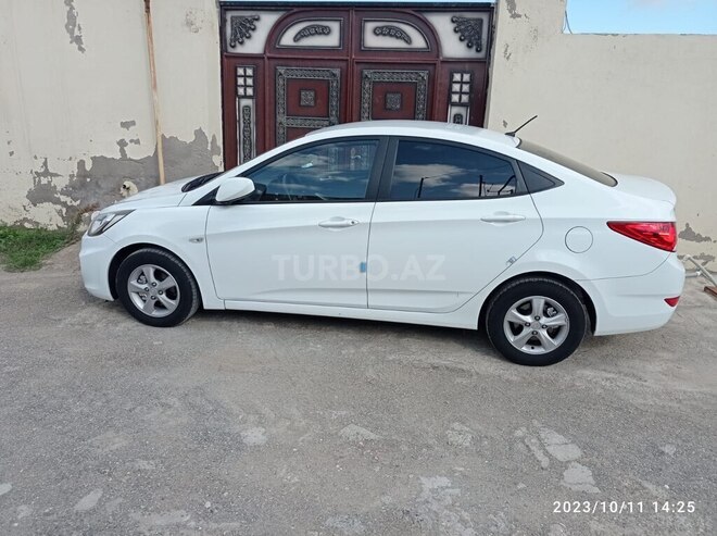 Hyundai Accent 2013, 155,000 km - 1.6 l - Bakı