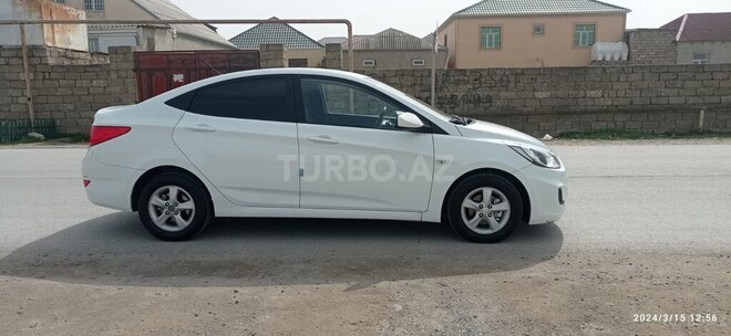 Hyundai Accent 2013, 155,000 km - 1.6 l - Bakı