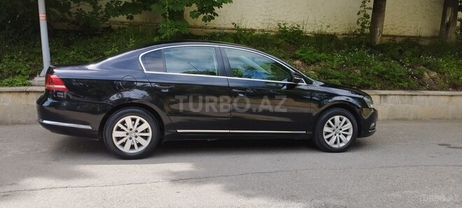 Volkswagen Passat 2011, 451,000 km - 1.8 л - Quba