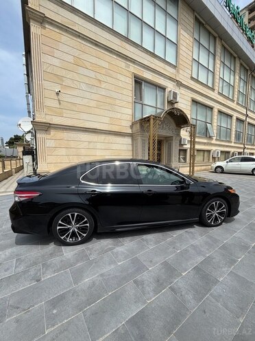 Toyota Camry 2018, 150,000 km - 2.5 л - Bakı