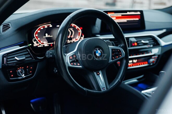 BMW 520 2019, 100,000 km - 2.0 l - Bakı