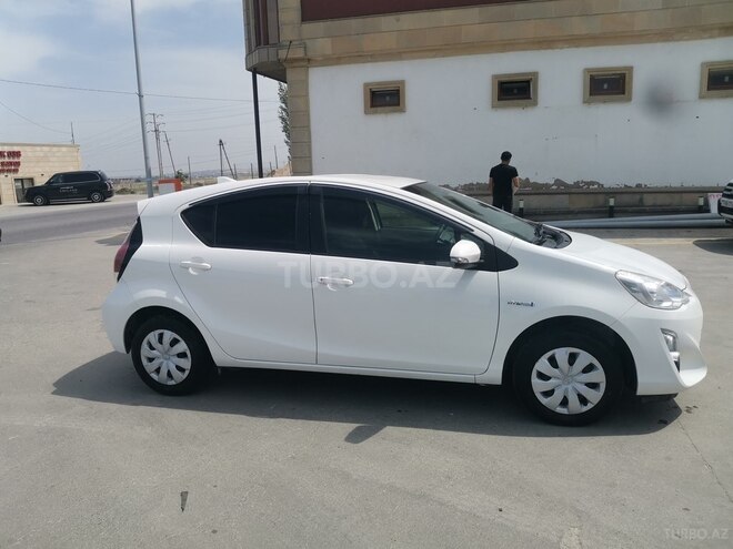 Toyota Aqua 2017, 100,000 km - 1.5 l - Bakı
