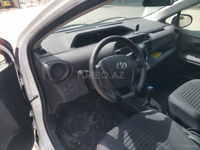 Toyota Aqua 2017, 100,000 km - 1.5 l - Bakı