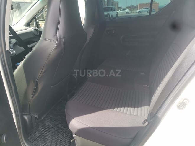 Toyota Aqua 2017, 100,000 km - 1.5 l - Bakı