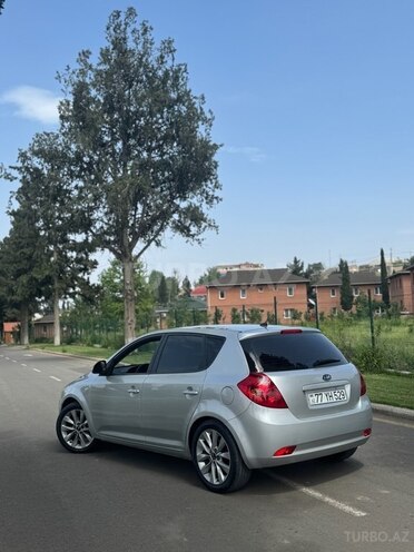 Kia Ceed 2007, 355,000 km - 1.4 l - Gəncə