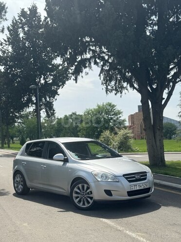 Kia Ceed 2007, 355,000 km - 1.4 l - Gəncə