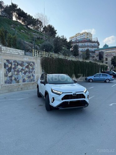 Toyota RAV4 2022, 13,600 km - 2.5 l - Bakı