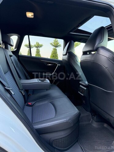 Toyota RAV4 2022, 13,600 km - 2.5 l - Bakı