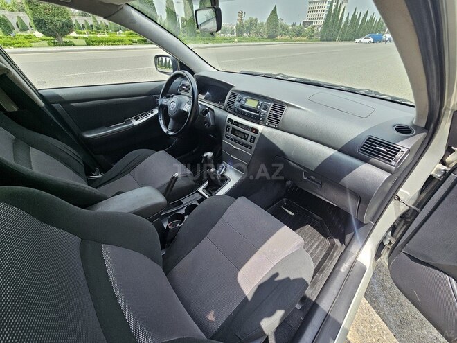 Toyota Corolla 2006, 246,870 km - 1.4 l - Gəncə