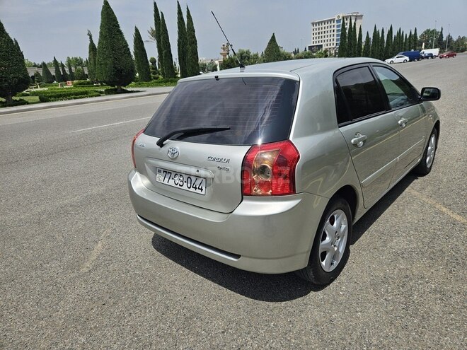 Toyota Corolla 2006, 246,870 km - 1.4 l - Gəncə