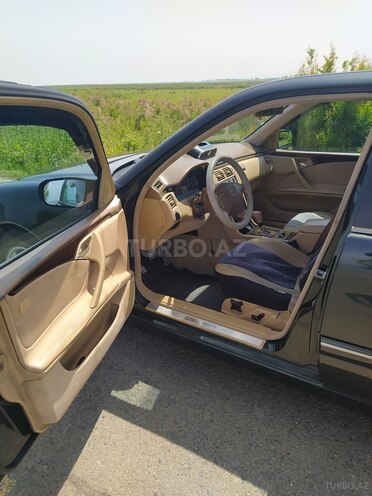 Mercedes E 280 2000, 438,755 km - 2.8 l - Lənkəran