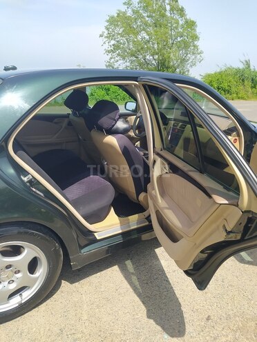 Mercedes E 280 2000, 438,755 km - 2.8 l - Lənkəran