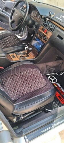 Mercedes E 240 1999, 573,307 km - 2.4 l - Qusar