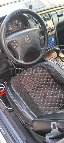 Mercedes E 240 1999, 573,307 km - 2.4 l - Qusar