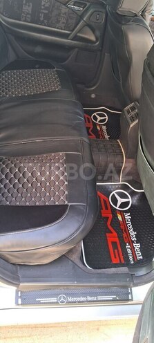 Mercedes E 240 1999, 573,307 km - 2.4 l - Qusar