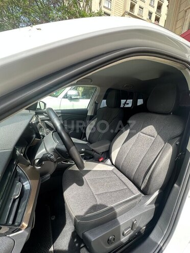 Skoda Kamiq 2023, 62,000 km - 1.6 л - Bakı