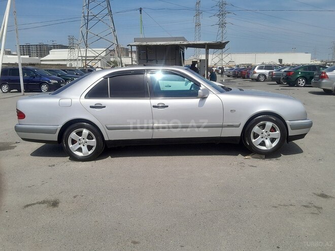 Mercedes E 230 1997, 375,460 km - 2.3 l - Bakı