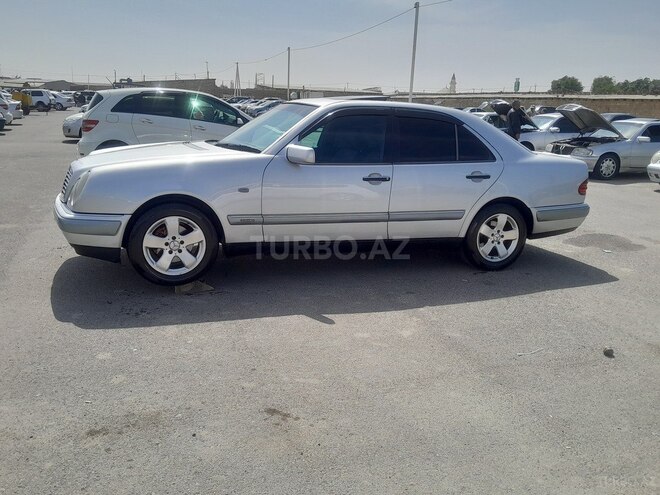 Mercedes E 230 1997, 375,460 km - 2.3 l - Bakı