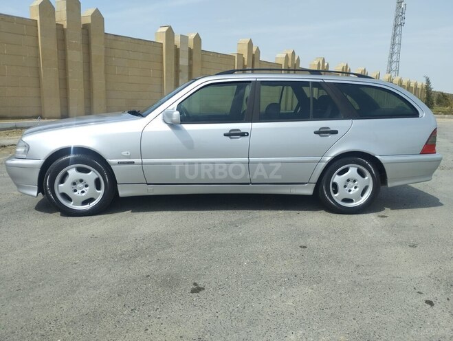 Mercedes C 180 2000, 425,000 km - 1.8 l - Cəlilabad